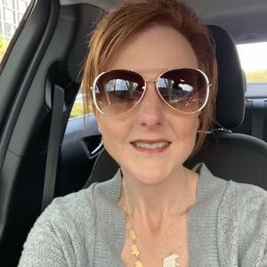 Meet your Posher, Kerri